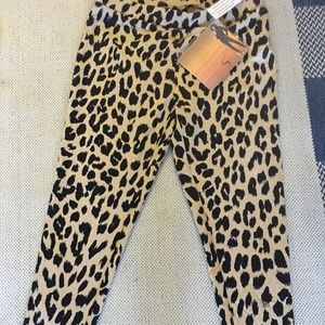 Leggings size medium